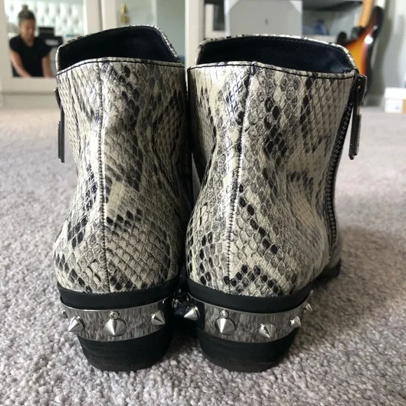Sam Edelman Circus python print booties sz 7.5 - Picture 5 of 7